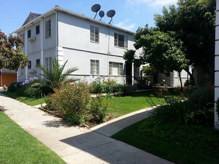 5660 San Vicente Blvd. (u