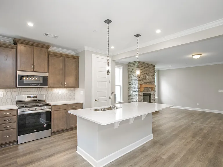 4012 Rosa Dr — Photo 10