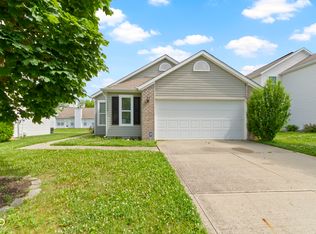 11426 High Grass Dr, Indianapolis, IN 46235