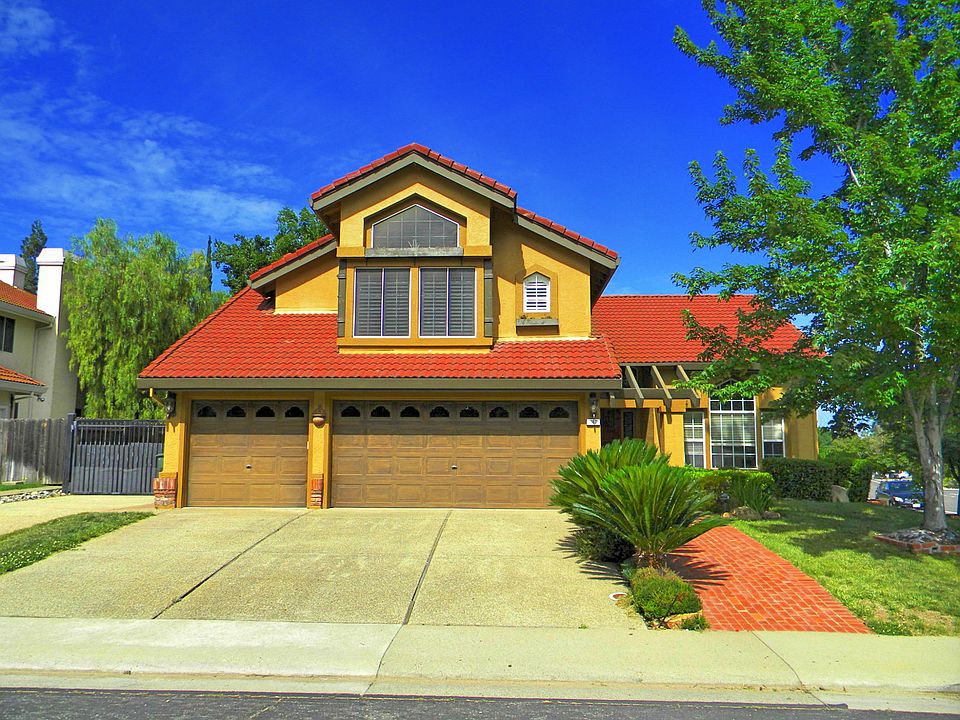 1st image of 287 Silberhorn Dr