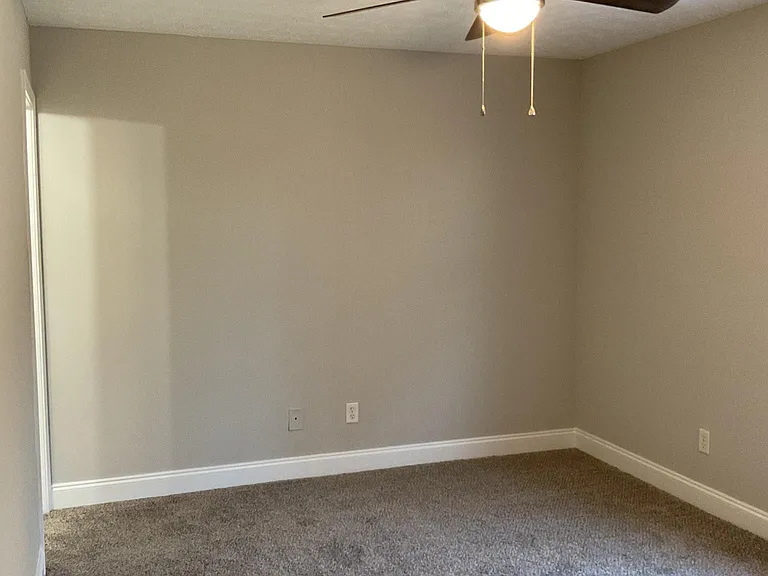 123 Westchester Cir — Photo 19