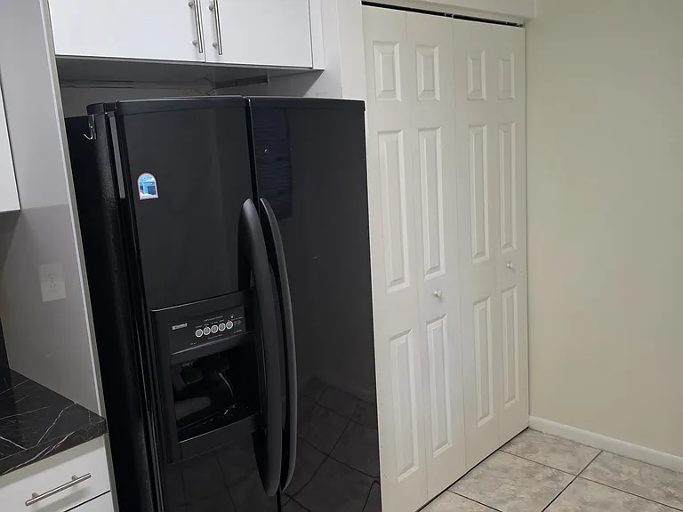20805 NE 8th Ct #103 — Photo 16