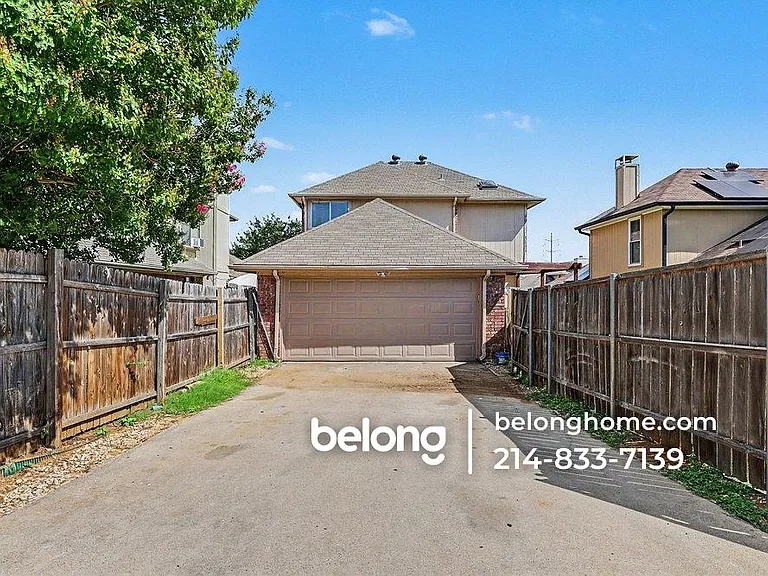807 Burr Oak Dr — Photo 2