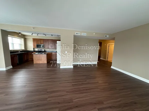 2-420 Itasca Pl, Itasca, IL