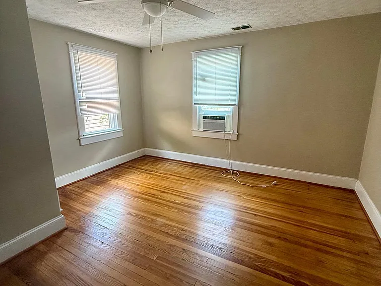 317 S Kent St — Photo 9