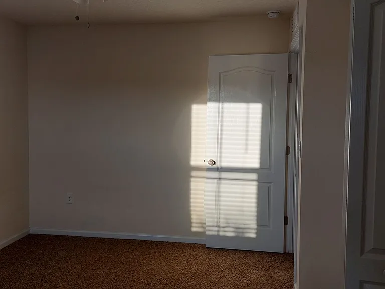 7853 Echo Springs Rd — Photo 9
