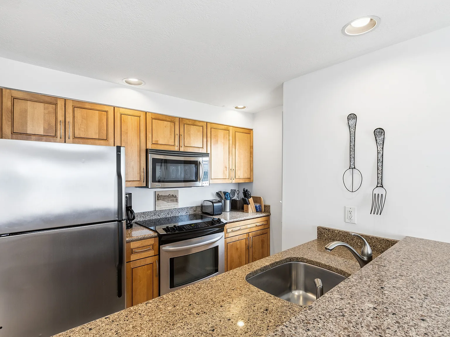 1 bed, 645 sqft, $1,600 — Photo 4
