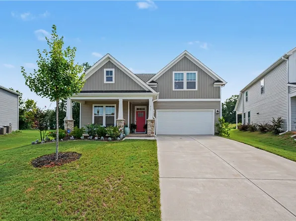 417 Patterdale Trl, Greenville, SC 29611