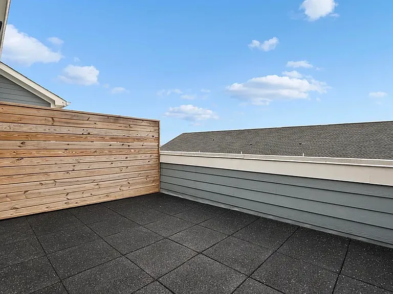 1027 Montague Pl #1027 — Photo 31