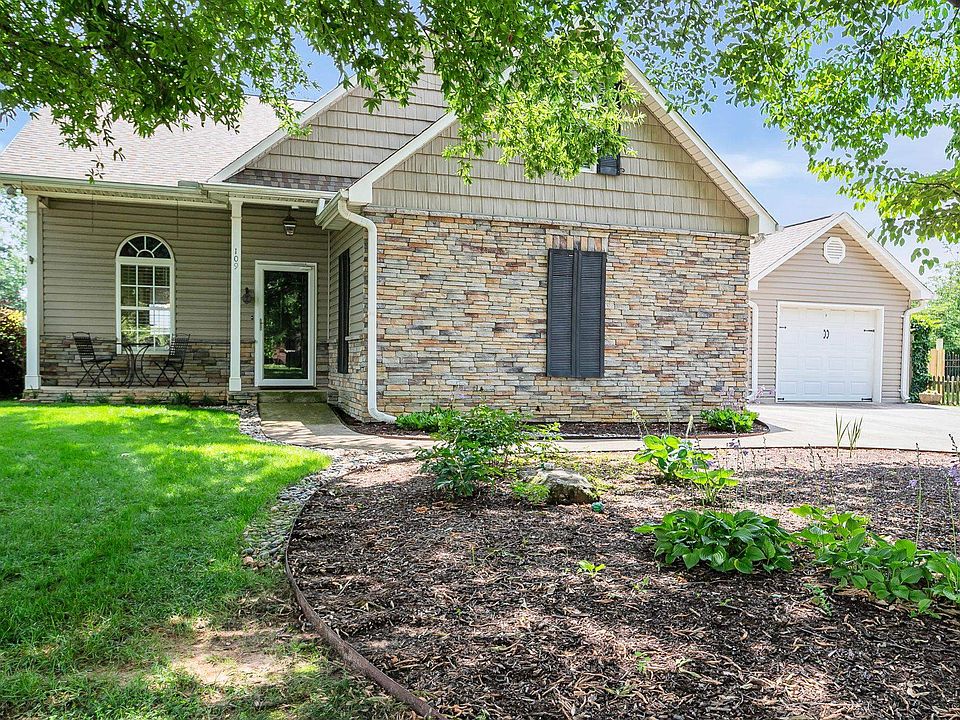 1st image of 109 Runnymeade Ln