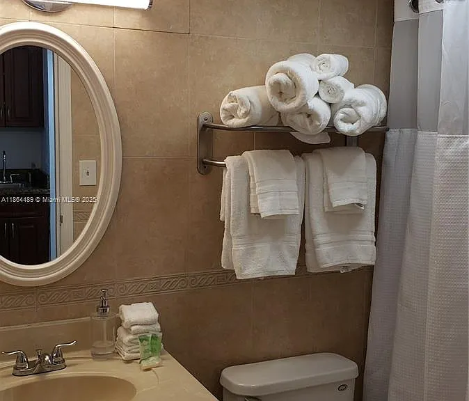 19201 Collins Ave #246 — Photo 6