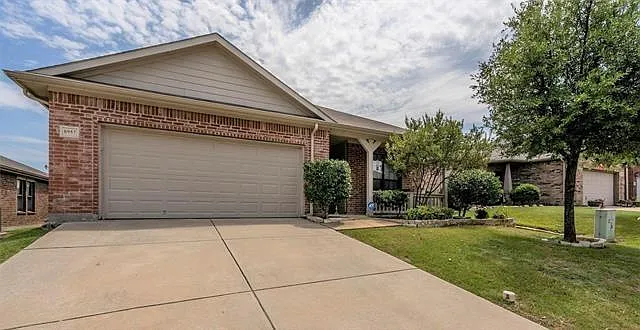 8957 Silent Brook Ln — Photo 19