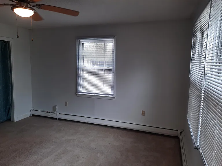 7 Autumn Leaf Dr #3 — Photo 11