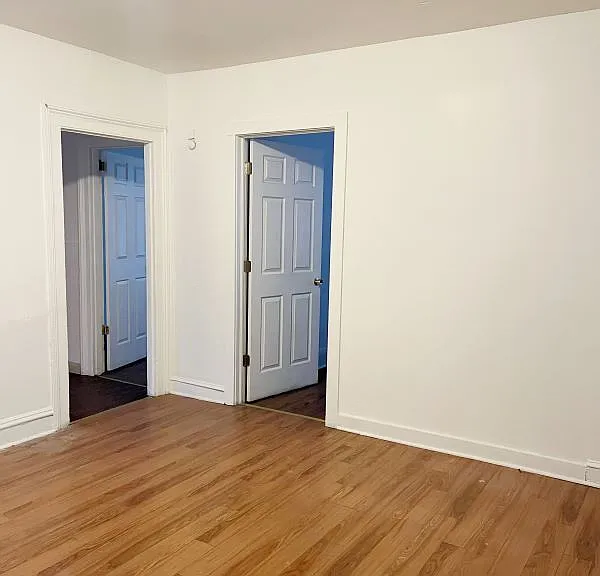 118 Babcock St — Photo 4