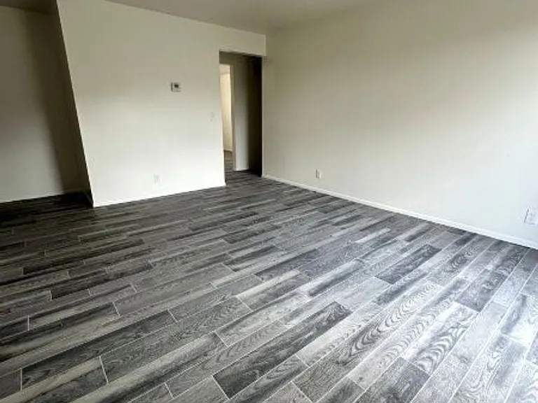 Eastridge — Photo 32