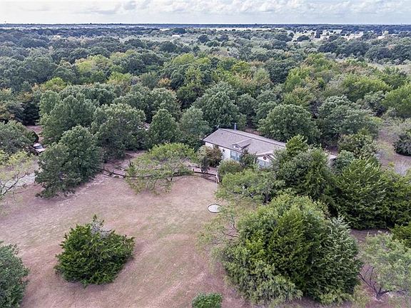 4th image of 510 SE County Road 3124c