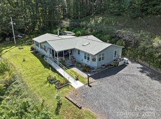 35 Mountaineer Ln #8, Burnsville, NC 28714