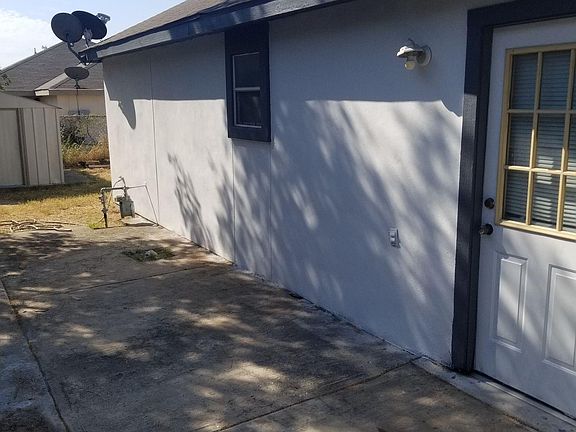 5th image of 501 Little Foot Dr
