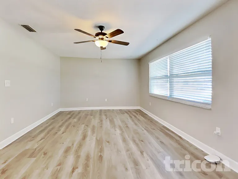 6160 Rockefeller Ave — Photo 3