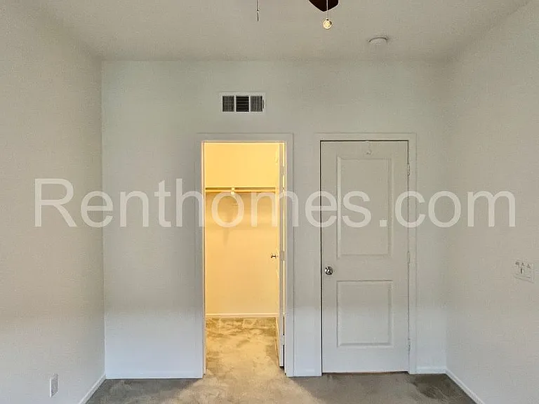 8862 Promenade North Pl — Photo 12