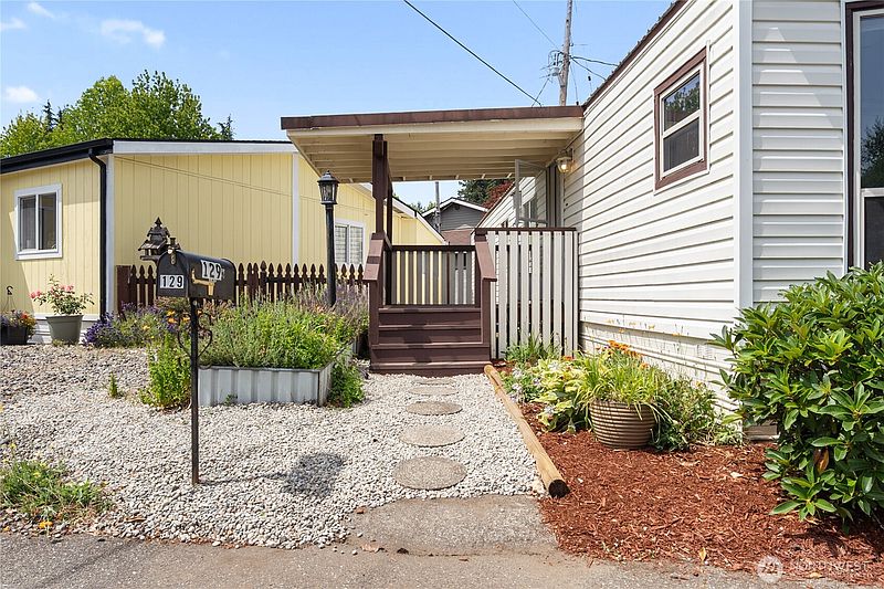 2nd image of 930 Trosper Road SW #129