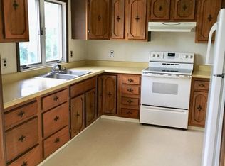 1463 Davison St APT 2, North Pole, AK 99705