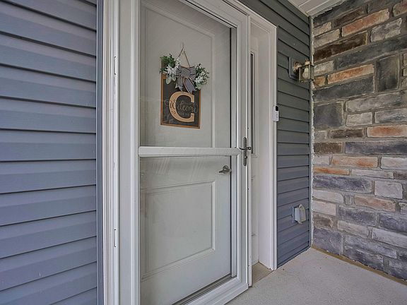 5th image of 1352 Epworth Forest Dr