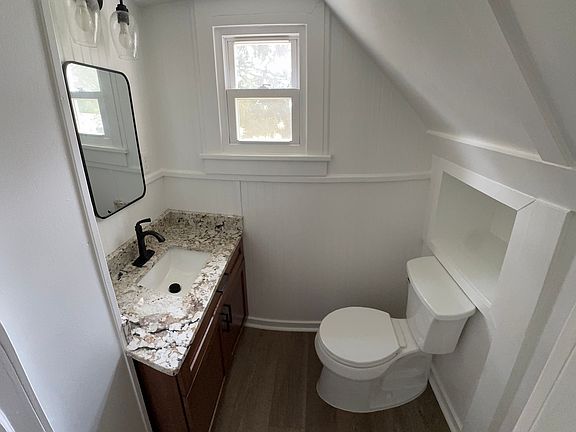 5th image of 2814 Weymouth Rd