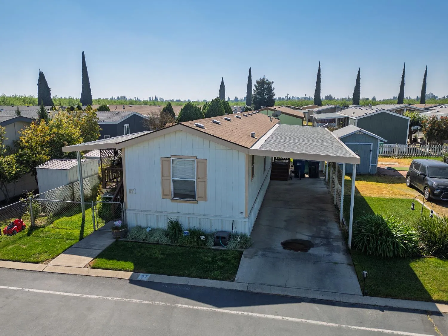 6450 Winton Way Space 67 photo 1