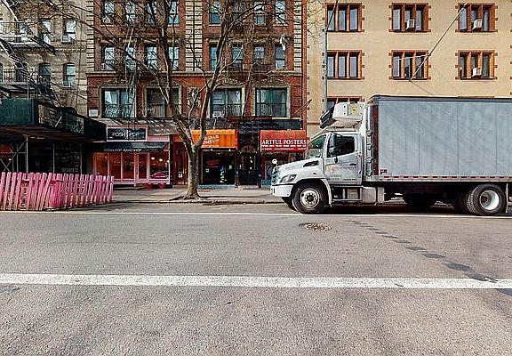 3rd image of 194 Bleecker St APT 4C