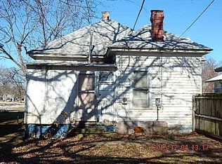 705 W Chestnut St, Independence, KS 67301