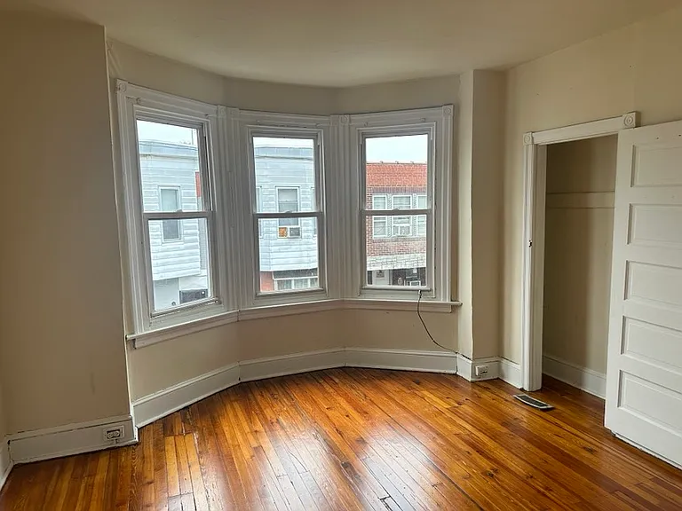 3022 Agate St — Photo 5