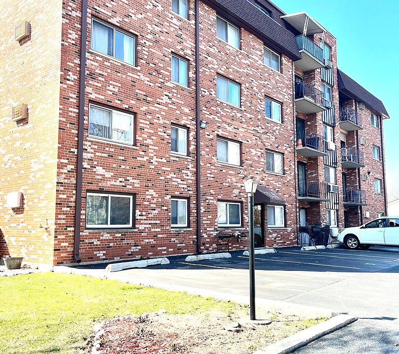 1st image of 7110 W 93rd Pl #Penthouse B
