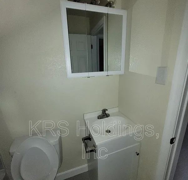 1517 Halifax St #10 — Photo 9