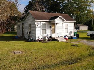 608 W Cedar St, Angleton, TX 77515