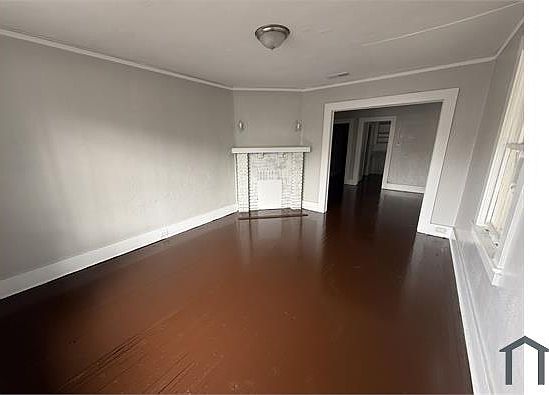 2nd image of 1321 Spring Hill Ave #B