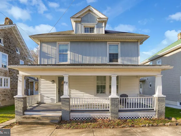 67 N Market St, Millerstown, PA 17062