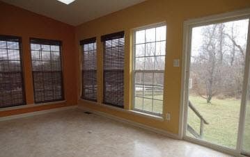 5th image of 404 Oregano Ct