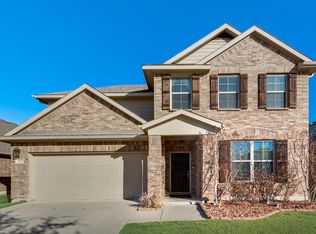 1825 Ridge Creek Ln, Aubrey, TX 76227
