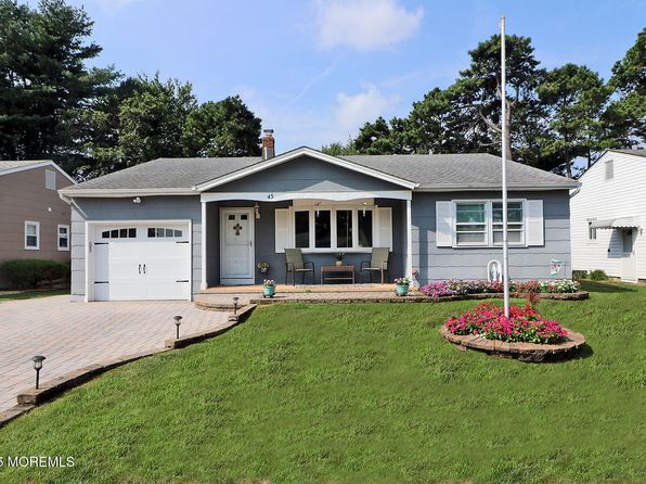 43 Whitmore Dr