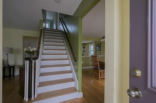 3rd image of 163 Charlton St