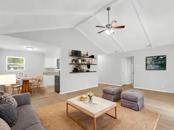 2406 Whit Dr, Mesquite, TX 75150