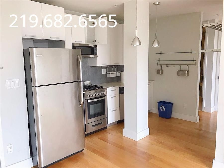 1st image of 836 Dekalb Ave APT 04I