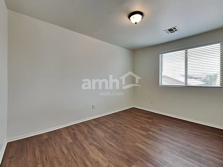 9815 W Riverside Ave — Photo 18