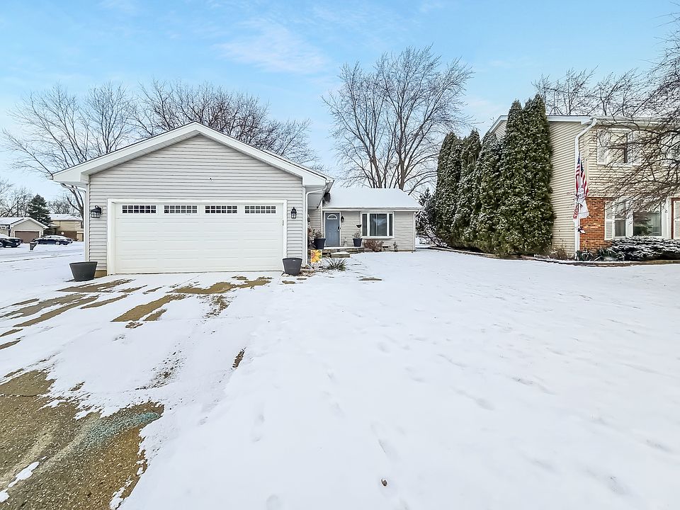 1st image of 1028 Concord Dr
