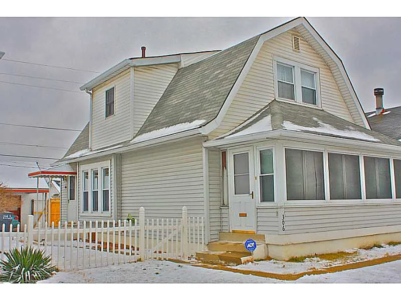 306 S Rural St photo 1