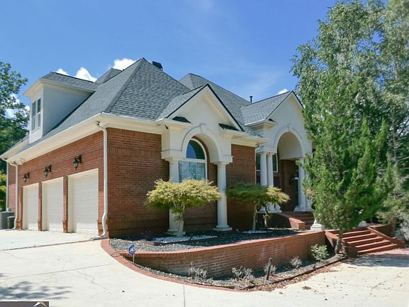 2nd image of 109 Somerset Hls