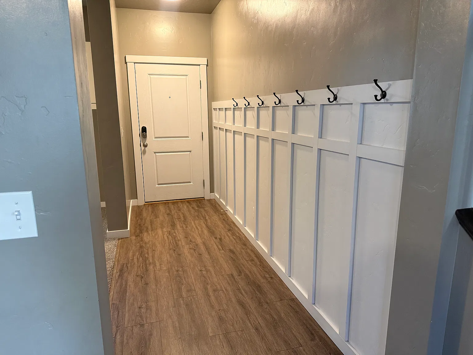4 bed, 2154 sqft, $3,050 — Photo 4