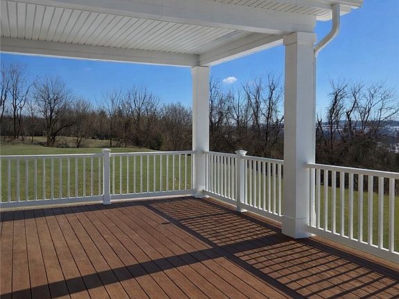 5th image of 695 Ridge Ave