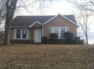 418 N York St, Newbern, TN 38059